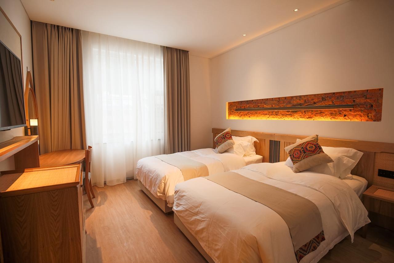 Suoxishanju Light Luxury Resort Hotel Zhangjiajie Exterior photo