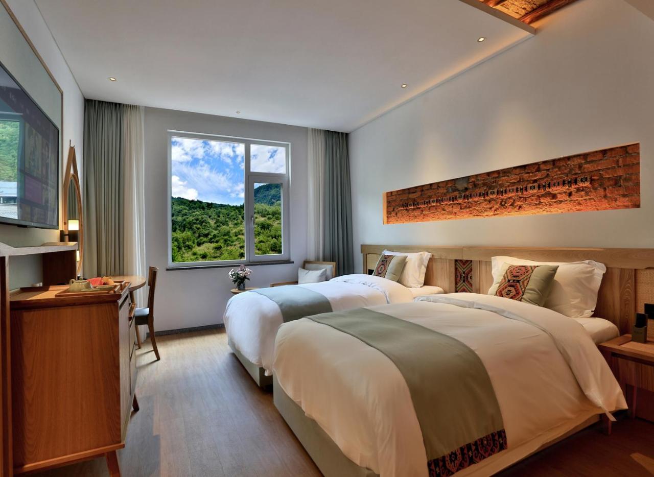 Suoxishanju Light Luxury Resort Hotel Zhangjiajie Exterior photo